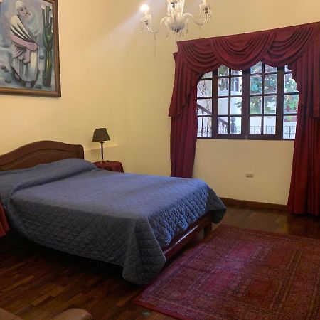 Seamen'S Club Hotel Лима Екстериор снимка